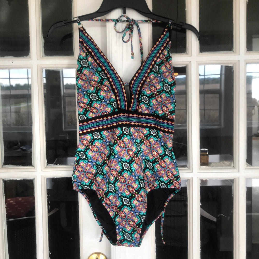 Colorful one piece Nannette LePore bathing suit
